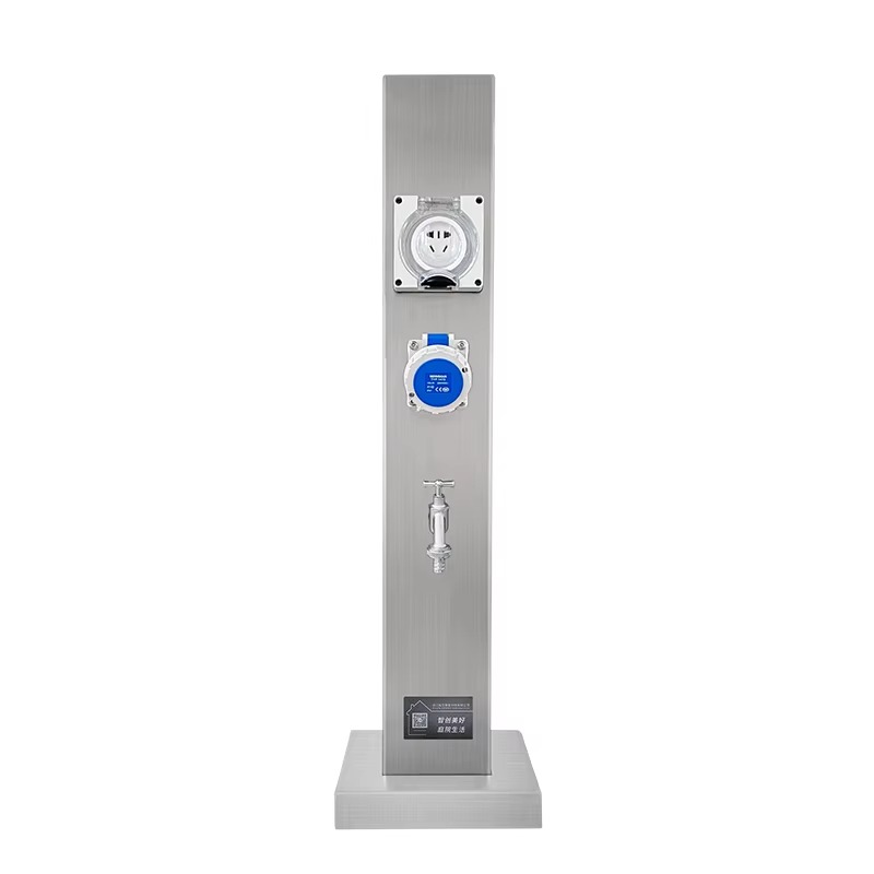 Outdoor Power Post - Tomada Industrial de Cinco Furos para